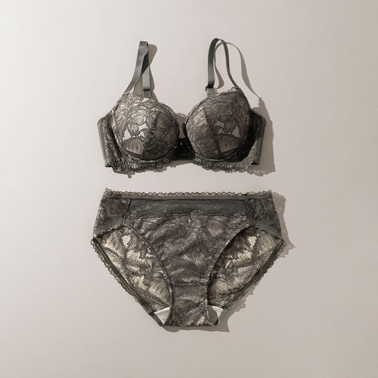 Naomi Push-Up Plunge Bra 26S3