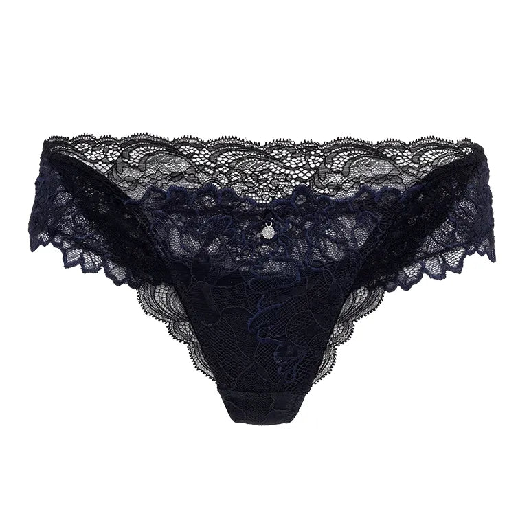 Naomi Thong 26S2