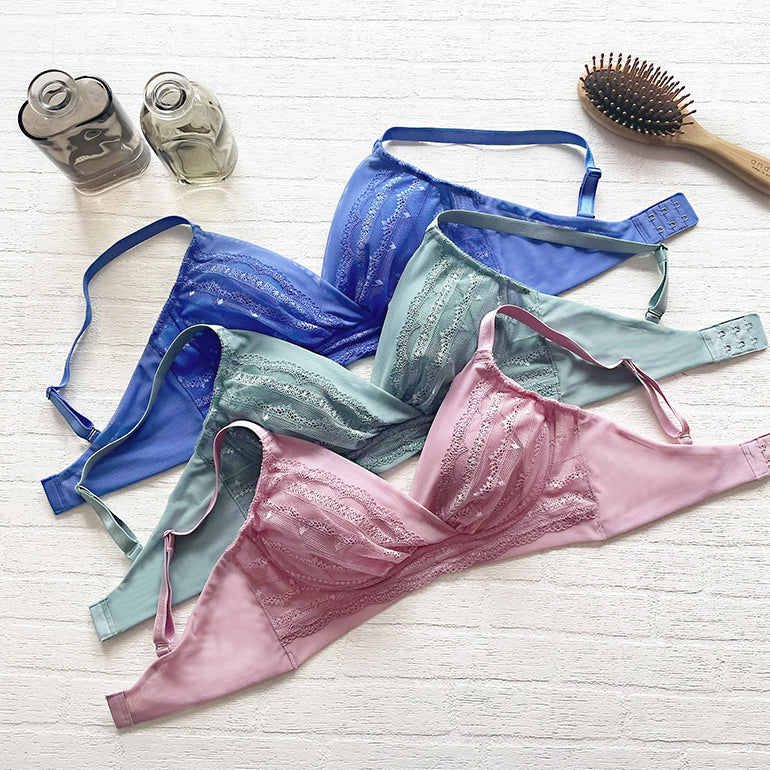 With Me Wireless Shaping Bra 24S1
