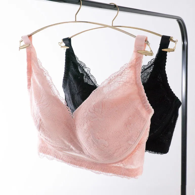 Lacy Minimizer Wireless Bra