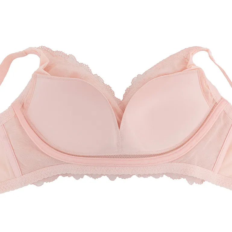 Lacy Minimizer Wireless Bra