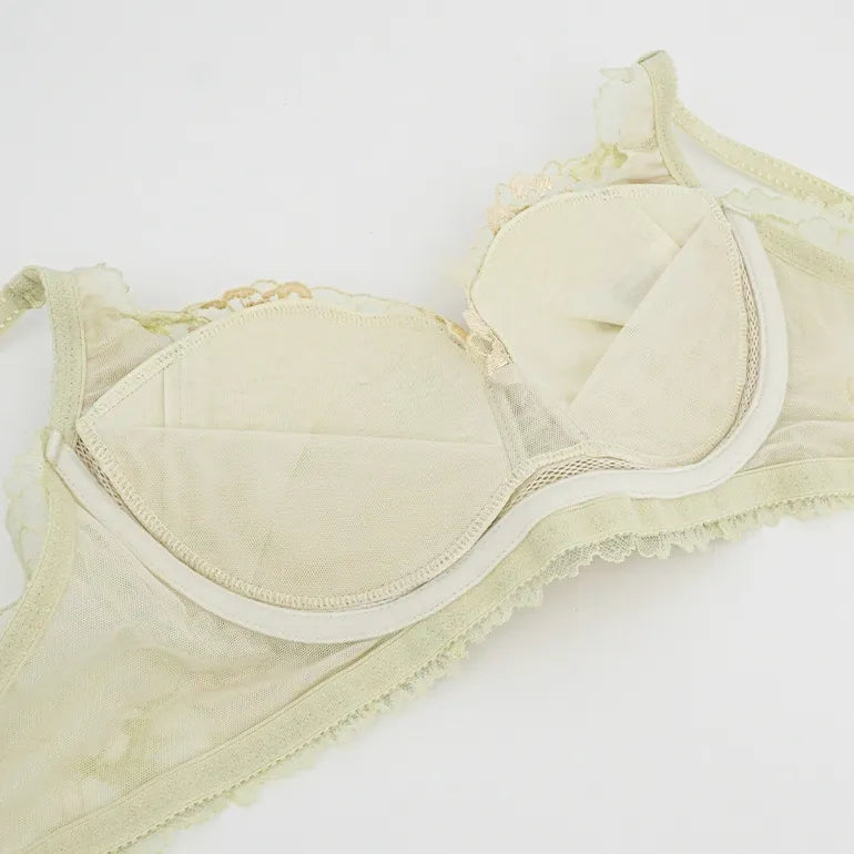 Wireless Shaping Bra 26A2