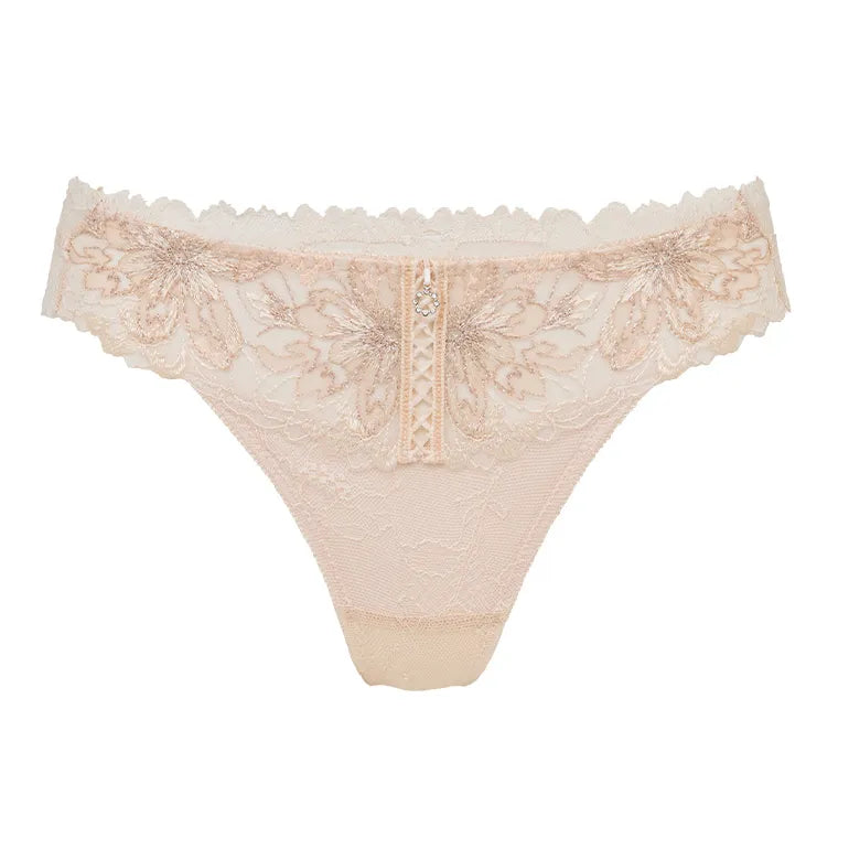 Viola Thong 26A1