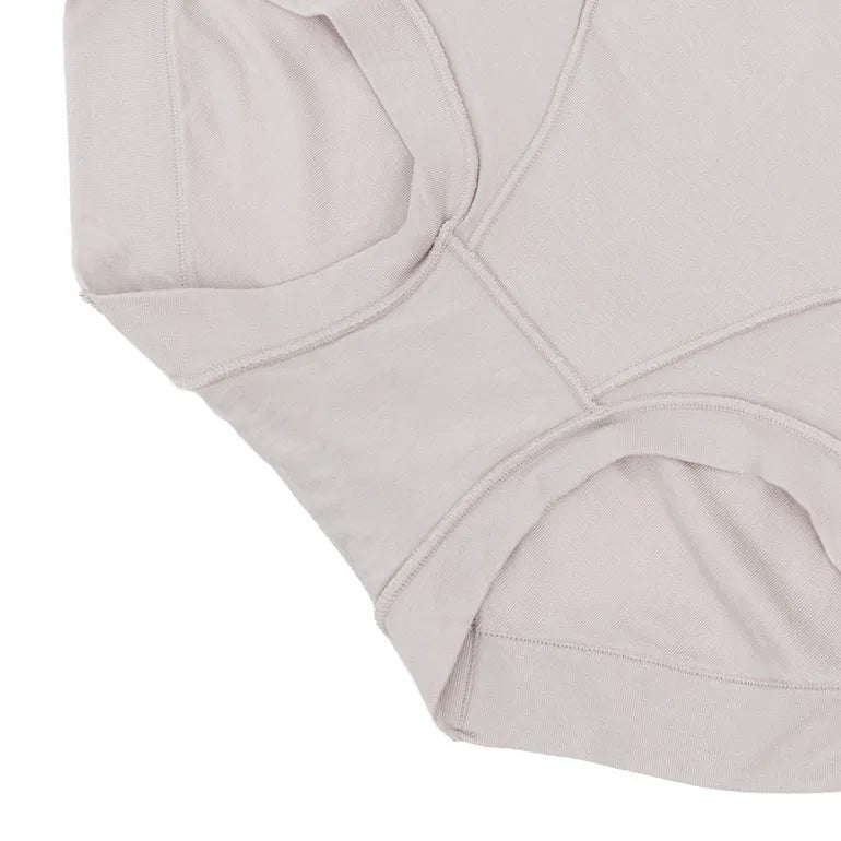 Yukine Silk Blended Soft Light Panty 26