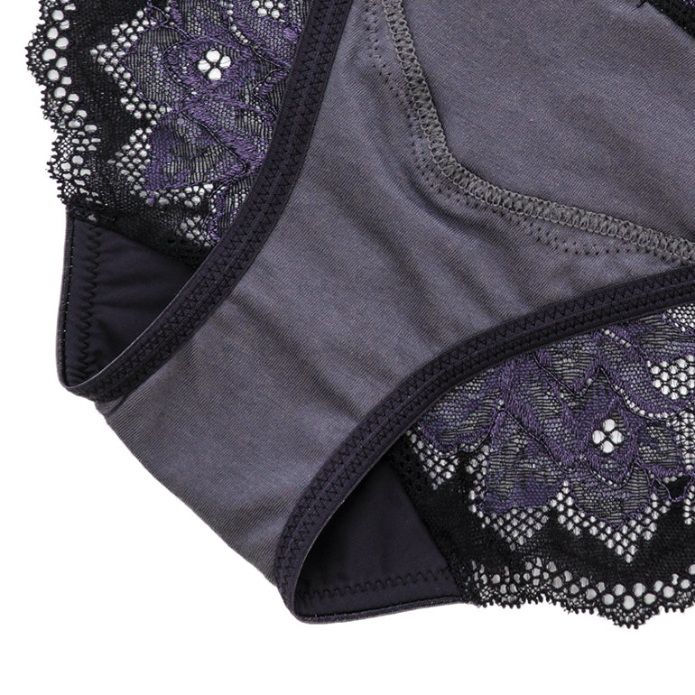 Black lace panties – Apricat LLC