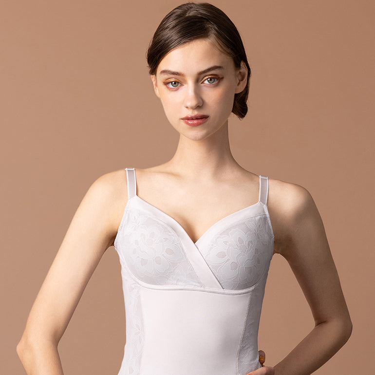 Easy Style Shaping Camisole 2023